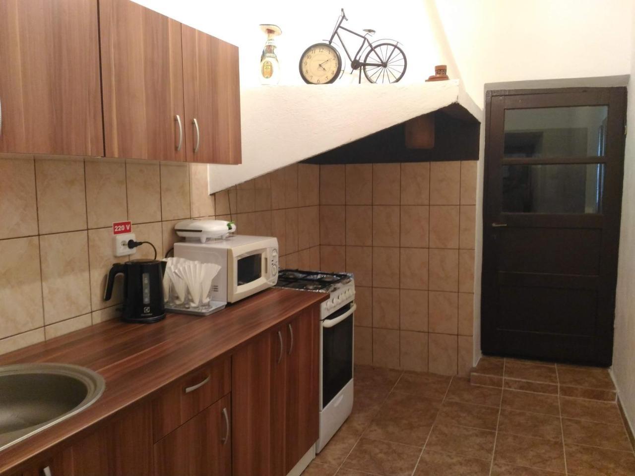 Edelweiss Guesthouse, Glamping And Camping Suhaia Esterno foto
